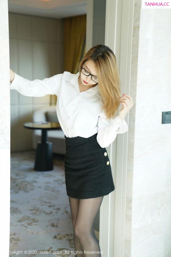 冯木木LRIS  [XiuRen]高清写真图 2020.10.26 No.2695 冯木木LRIS第7张图片